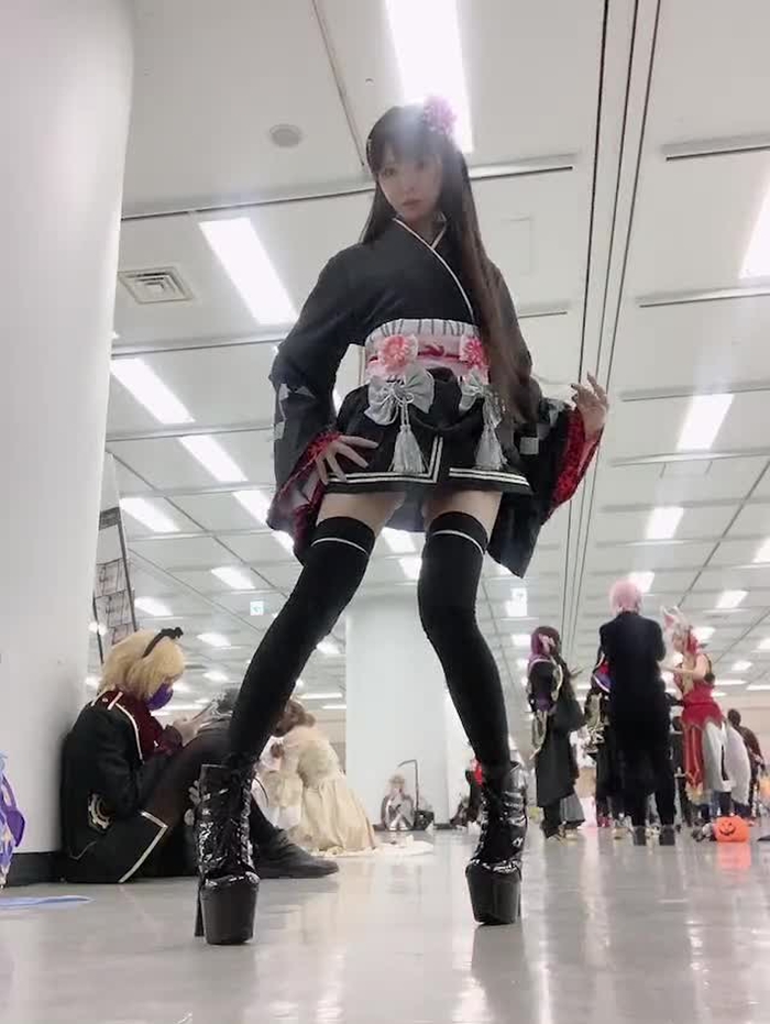 𝗺𝗮𝘆𝘂_𝗿𝗼𝗻𝗻𝗲 @mayu_ronne 7