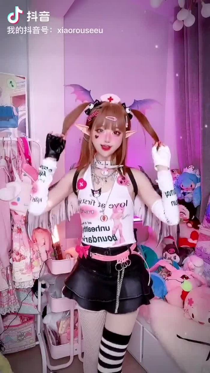 小柔SeeU @seeu_cosplay 137