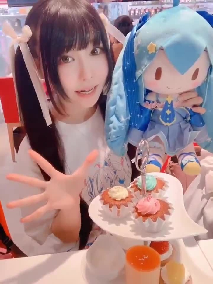 しらゆき❄️24日 ギルガメ男装カフェ @Snow_White__y 140