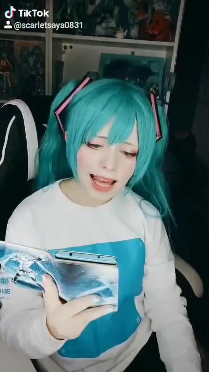 Saya Scarlet @SayaScarlet01 76