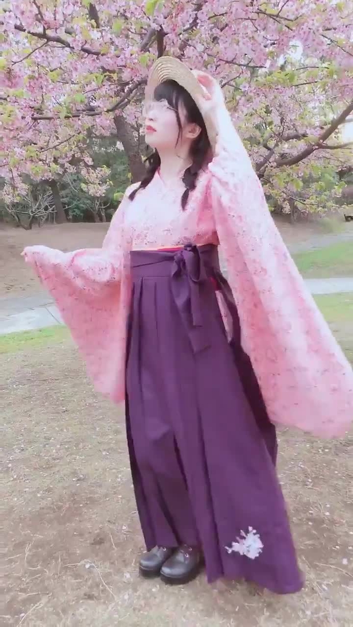 伊波ユリ🕊 @inamiyuri 3
