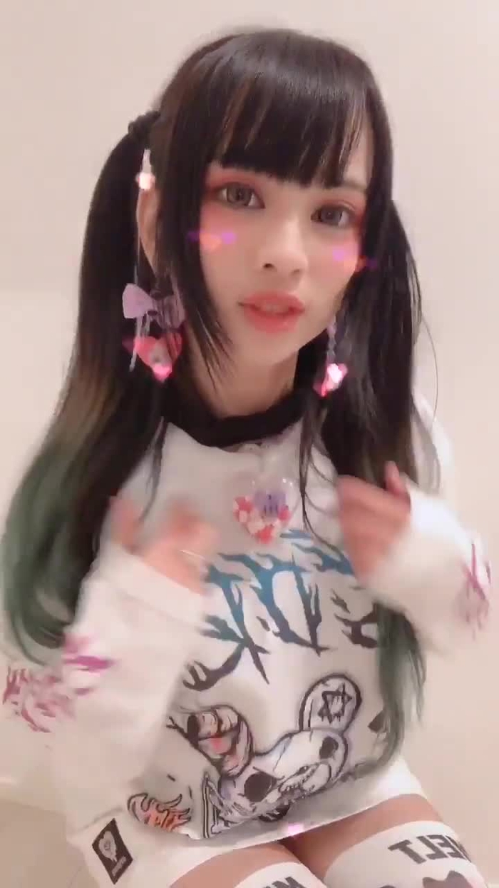 ありさ🍄 コスホリH-10、C97 4日目南イ39b @muffet1010 28