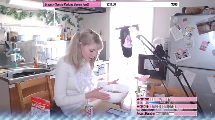 ソフィー Sophie @PeachMilky_ 19