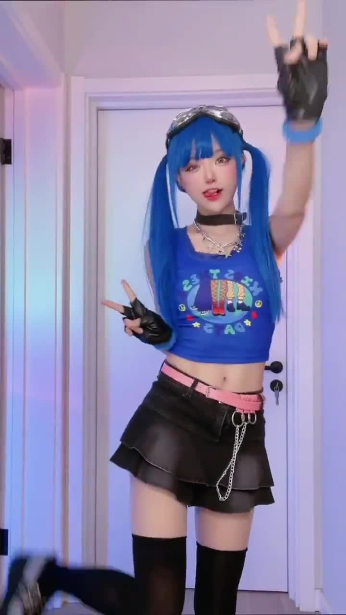小柔SeeU @seeu_cosplay 108