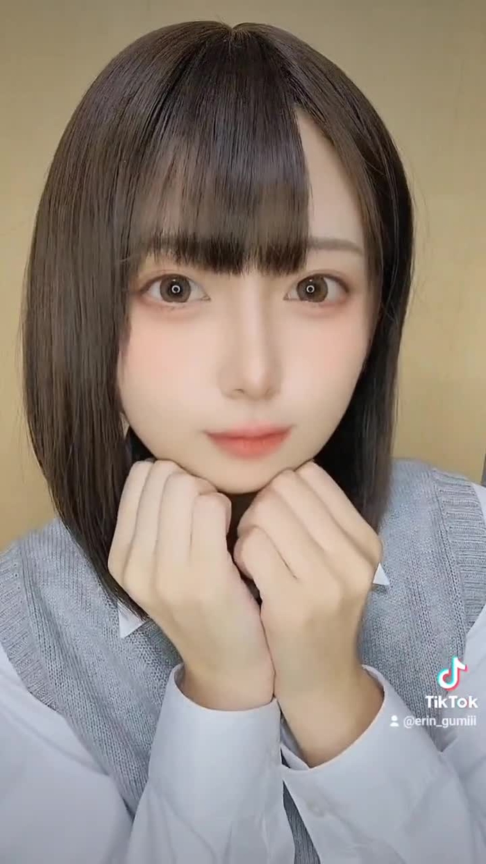 愛凛 @erin_gumi 8