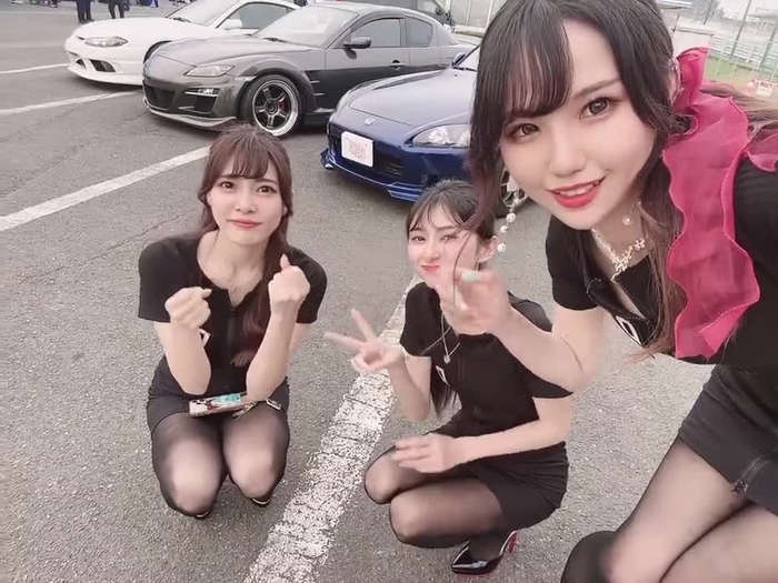 荏崎ろあ💫🚗💙D1イメージガール @Roa_Ezaki 2