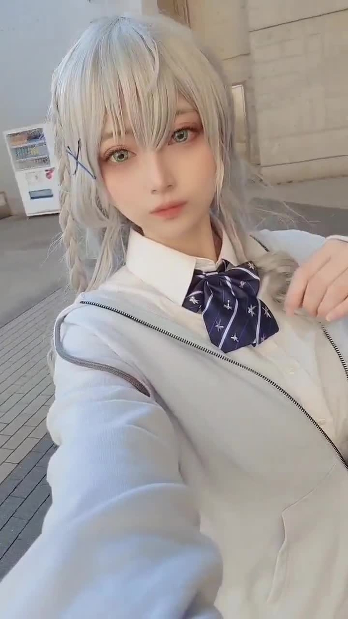 愛凛@ホロクルK-10 @erin_gumi