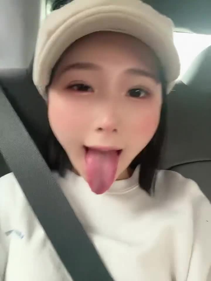 由良かな @yura_kana_ 1