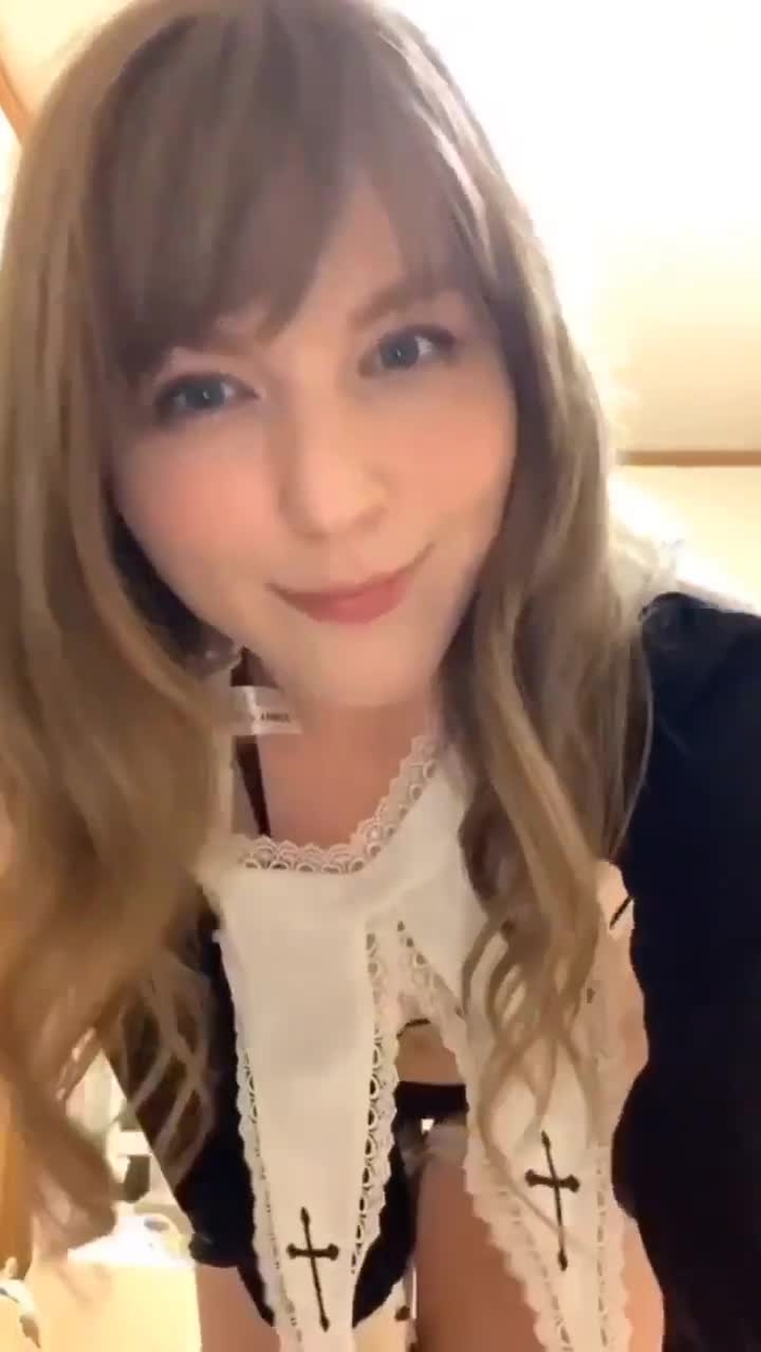 June Lovejoy ジューン•ラブジョイ @June__Lovejoy 23