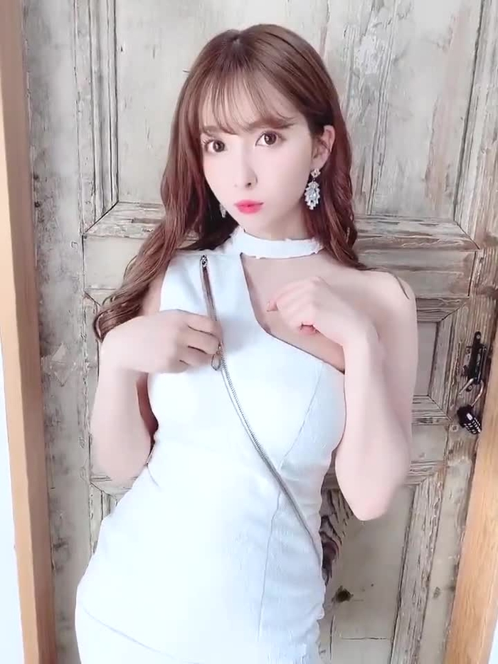 三上悠亜 @yua_mikami 102