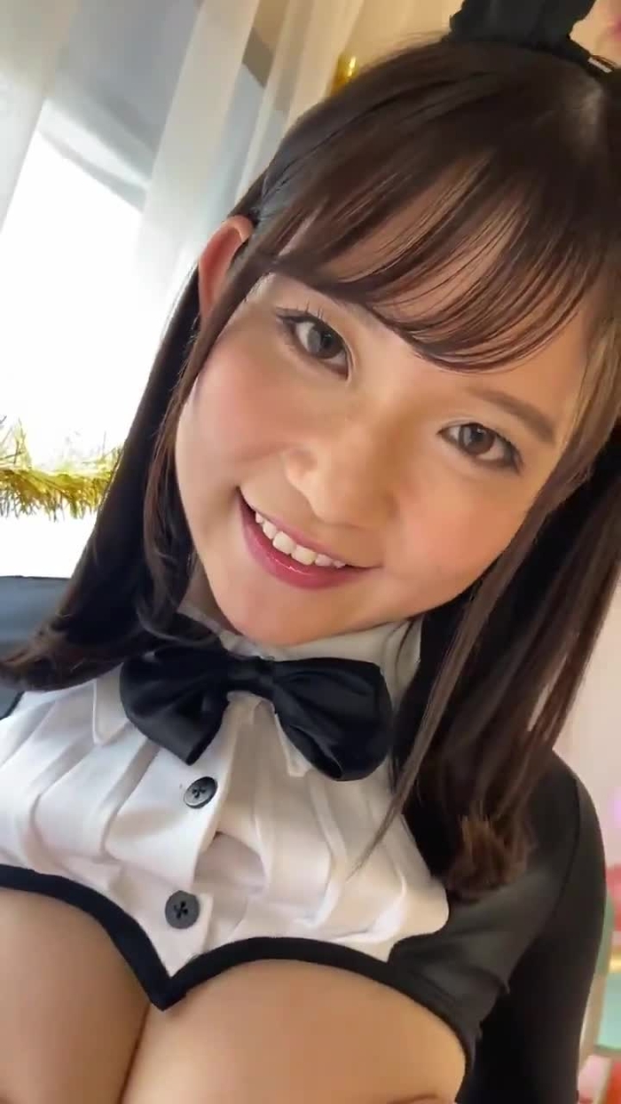 桃園怜奈🍑 @momozono_rena 9