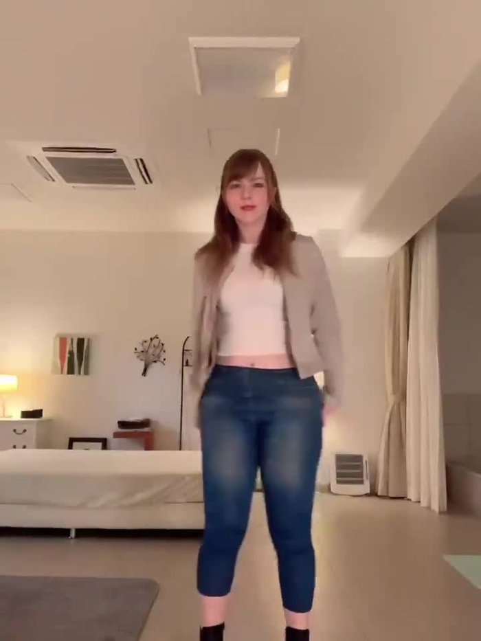 June Lovejoy ジューン•ラブジョイ @June__Lovejoy 13