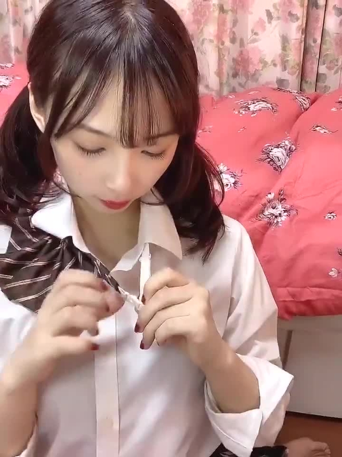鶴巻星奈 @1018seina 13