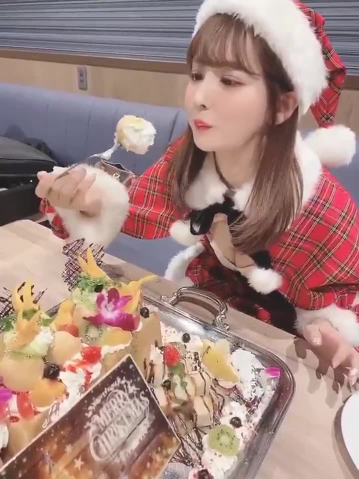 三上悠亜 @yua_mikami 138