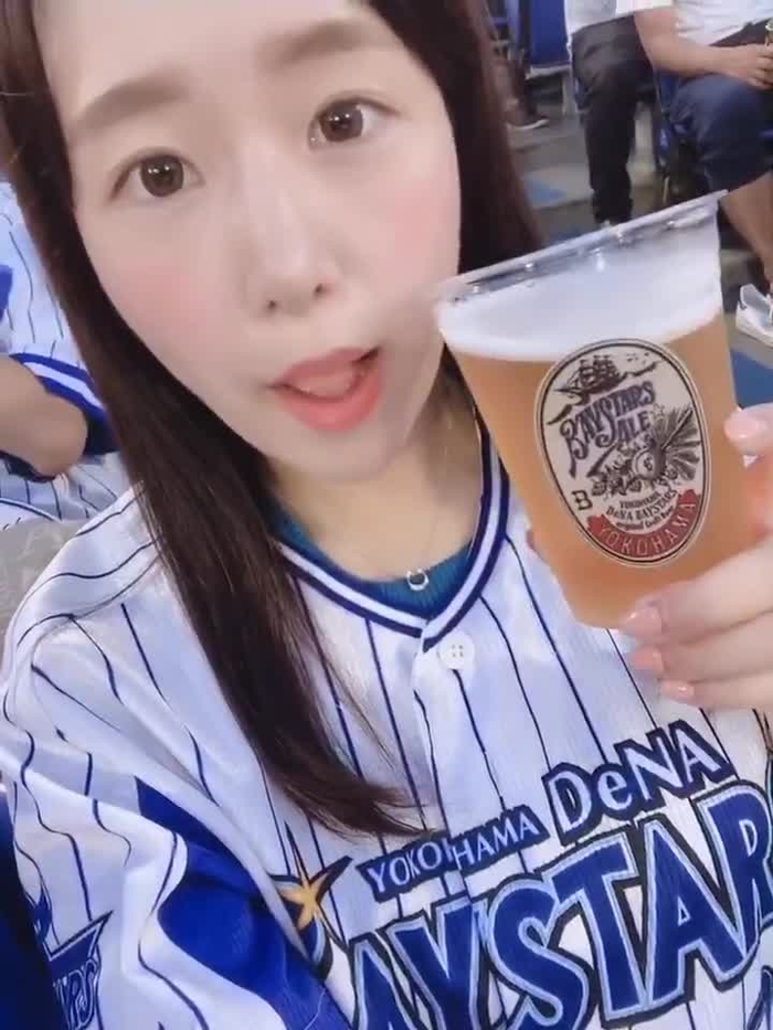 蒼井まや⚾️💙＼横浜優勝／ @aoimaya_ny 19