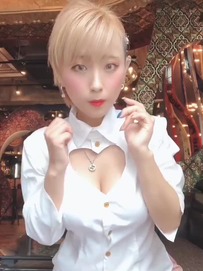 つんこ🙏 @Garterbelts_ 31