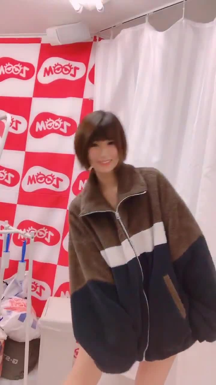 来栖うさこ ❤︎ 齧り付きたいお尻 ❤︎ 3rdDVD発売決定‼️2020,01,25 @usakosaan 10