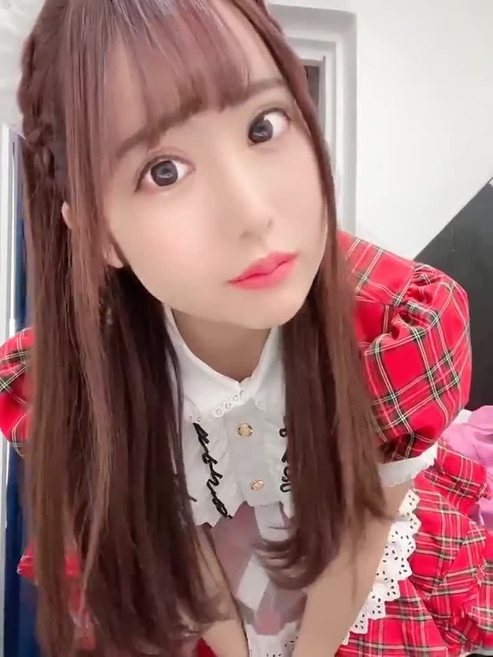 櫻 栞 Sakura Shiori 🍭ロリ巨乳グラドル @sweetshiorin 1