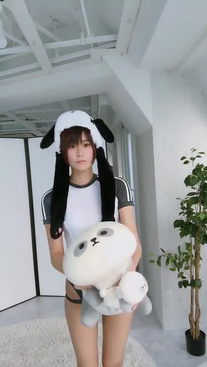 来栖うさこ ❤︎ 齧り付きたいお尻 ❤︎ 3rdDVD発売決定‼️2020,01,25 @usakosaan 5