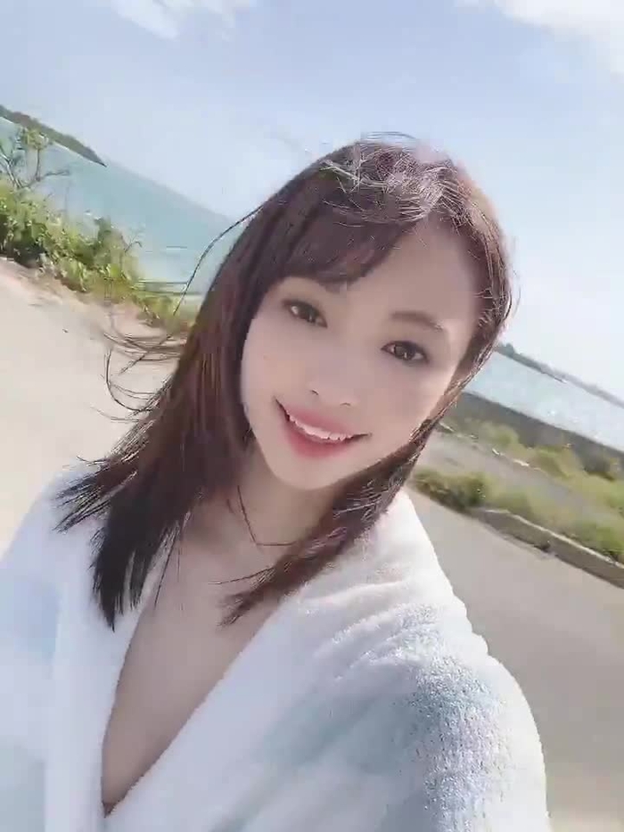 鶴巻星奈 @1018seina 14