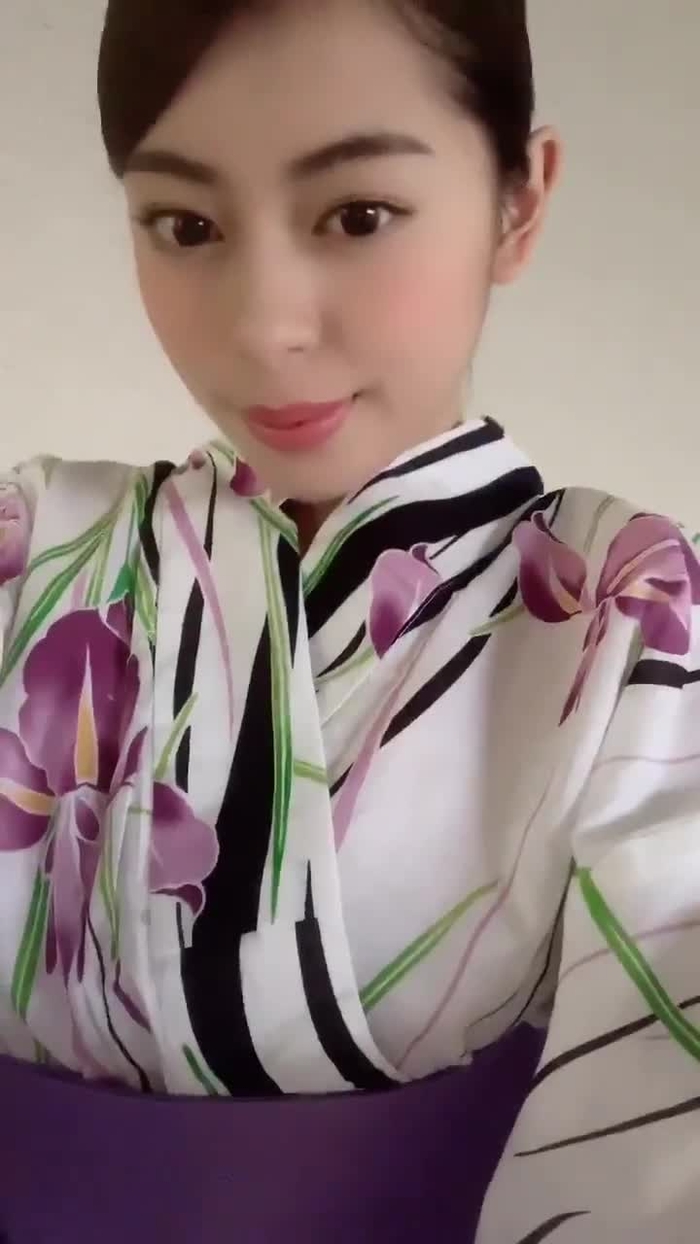 桜庭ひかり🌸8/24(土)VRナイト！ @ellen_shiraki