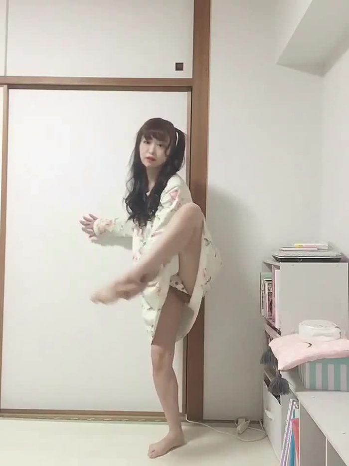 目黒璃彩🐰☁️ @meguroririsa 96