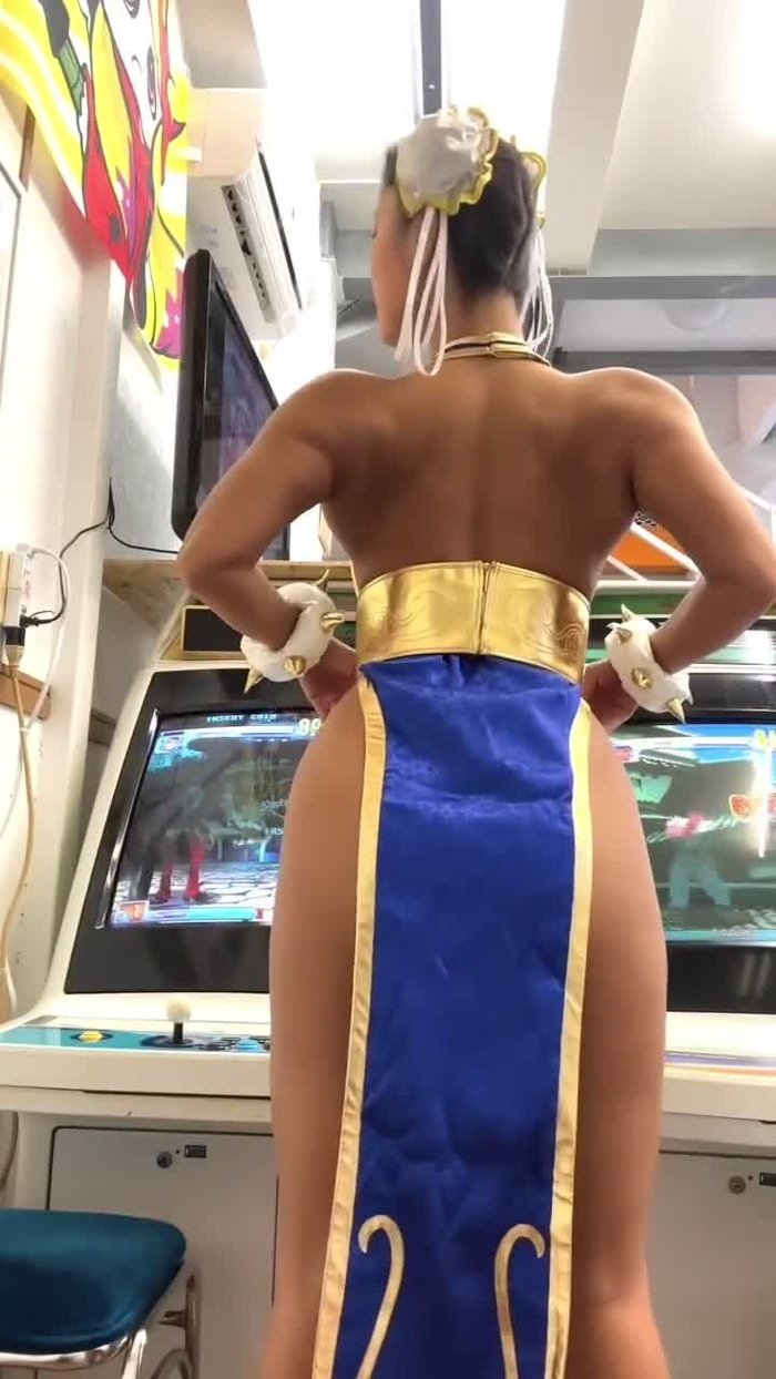 Rose Melle @_RoseMelle 213
