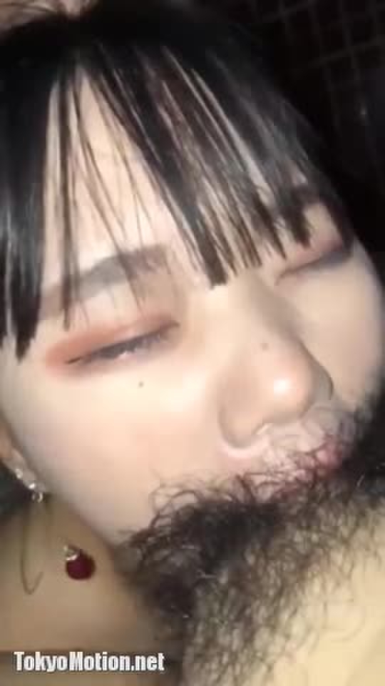 スマホ個人撮影 お風呂で喉奥イラマ＆ご奉仕舐めする地雷系JDのフェラ撮り！！
