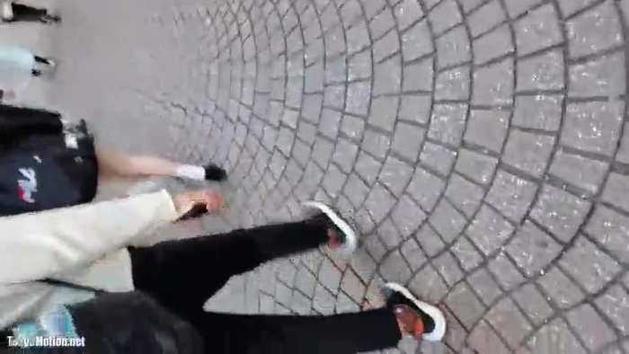 【盗撮動画】撮り師「今からあのJKのパンチラ撮影します…」⇒ 公開された動画がこちら・・・