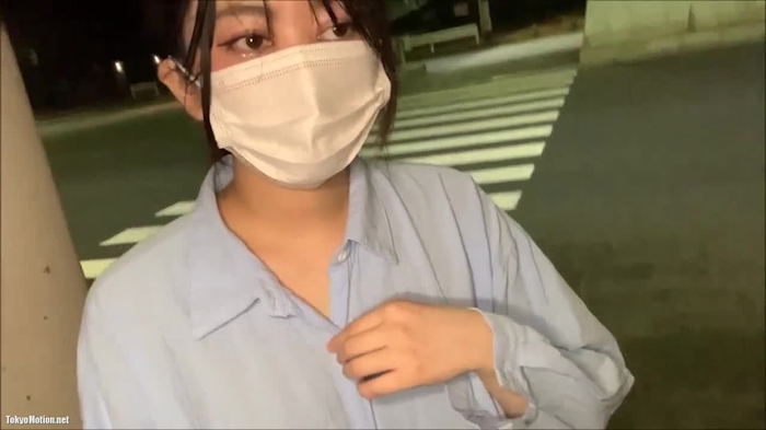 スマホ個人撮影 パイパンお姉さんを野外で露出＆オナニーさせて青姦ハメ撮り、、！！