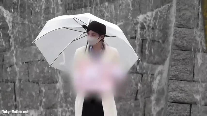 スマホ個人撮影 リアリティあるな～w かわいいバスガイドお姉さんのパンチラをがっつり盗撮…！！