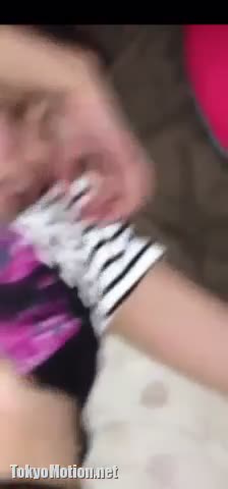 スマホ個人撮影 「ヤダ…」撮られるのを嫌がるギャル彼女に中出しキメた、、［再］