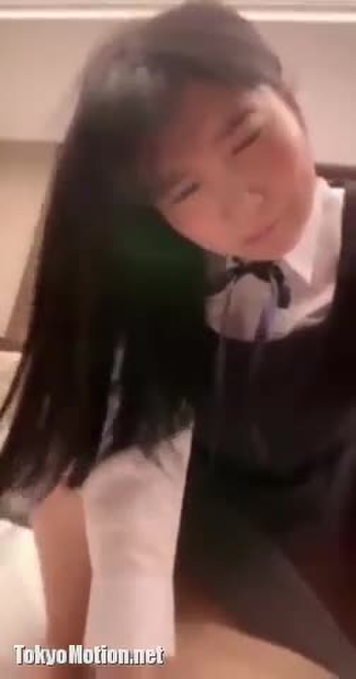 スマホ個人撮影 「ヤバッ♥」騎乗位で気持ち良くなっちゃう私立系のかわいい制服コス娘！！