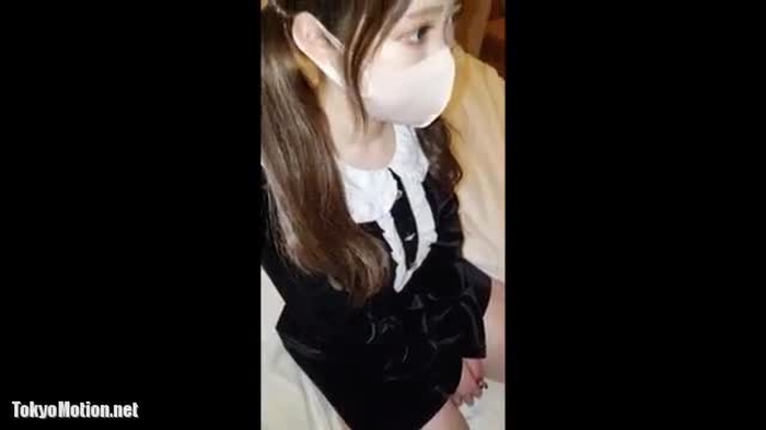 スマホ個人撮影 お目々ぱっちりの大人しい色白美少女とちょっと変態なことしながらハメ撮り☆