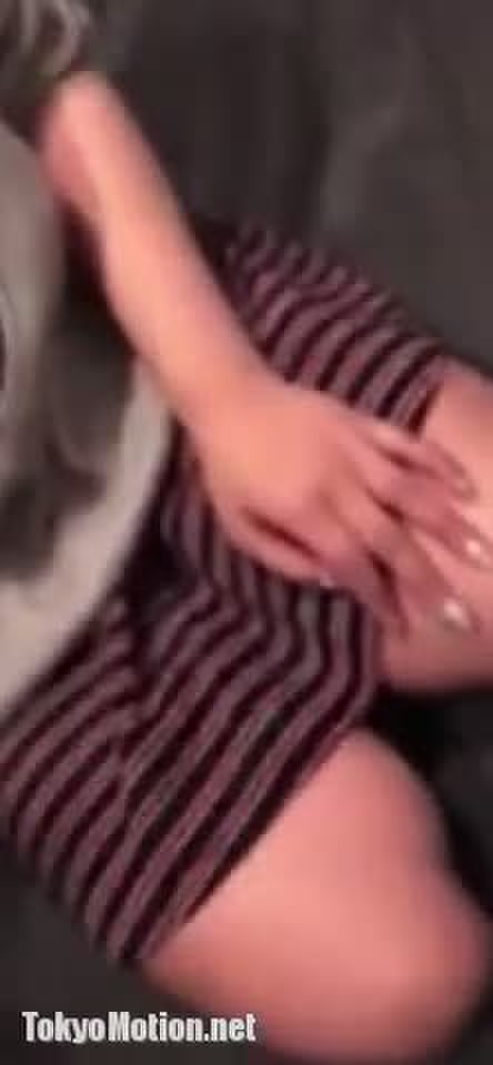 スマホ個人撮影 ネカフェで手コキフェラする円光娘→いきなりの口内射精にも動じずw