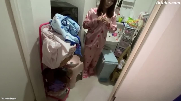 スマホ個人撮影 積極的だな～、、巨乳のエロカワ人妻（顔出し）の自宅でNTRハメ撮りしたv