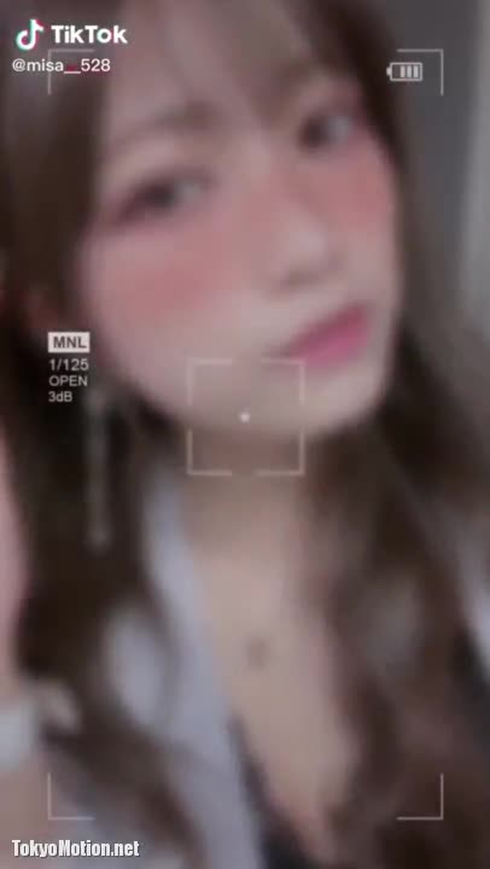 スマホ個人撮影 可愛い子限定！舌ペロ変態アヘ顔する女子たちのTikTok動画☆
