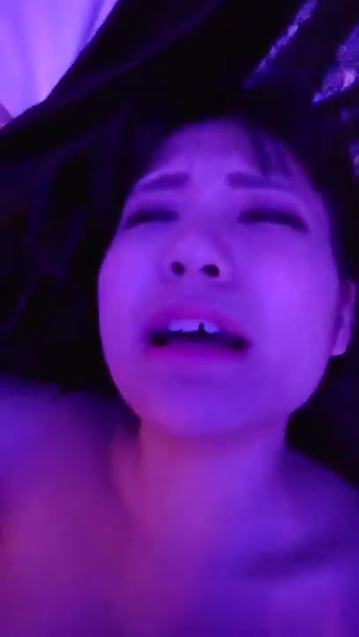 スマホ個人撮影 「あっ、すごい…!!」とにかく気持ち良さそうなイキ顔晒す敏感彼女w