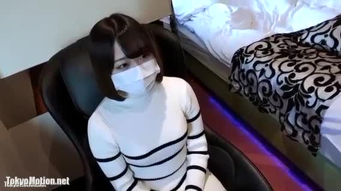 スマホ個人撮影 第②弾！パン屋さんで働く看板娘JDの巨尻を堪能して連続中出し!! 見応えあります♪