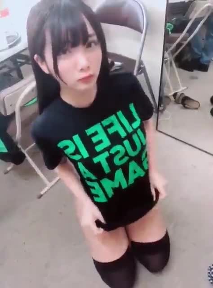 スマホ個人撮影 激カワ巨乳グラドルがSNSにHな自撮りをあげてくれたぞ～☆彡