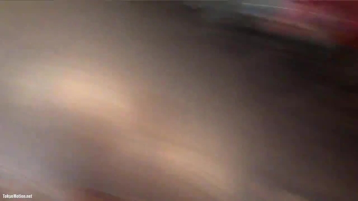 【盗撮動画】可愛いギャル店員の顔面ドアップ⇒逆さ撮りでパンチラ攻略する職人撮り師のガチモノ盗撮動画