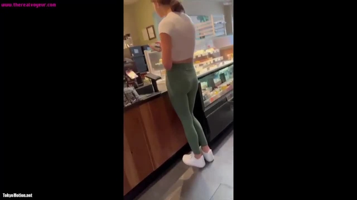 Voyeur 盗撮者 9