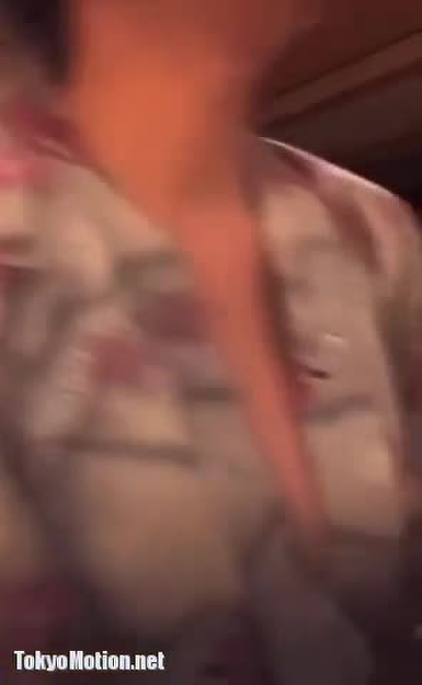 スマホ個人撮影 慌ててる感じがリアル、、友達とお喋りしながら浴衣はだけて乳首ポロリのハプニングw
