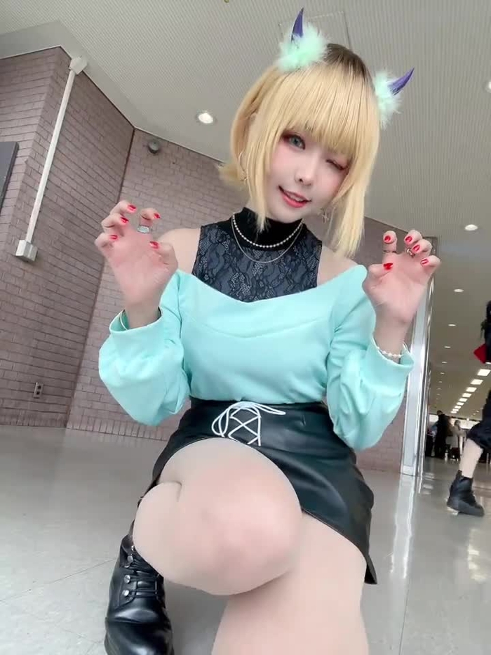 Ely✦ @Ely_eee 3
