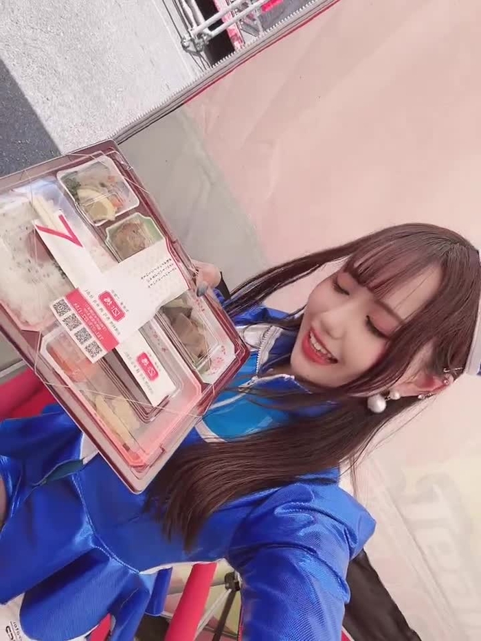 荏崎ろあ💫🚗💙 @Roa_Ezaki 6