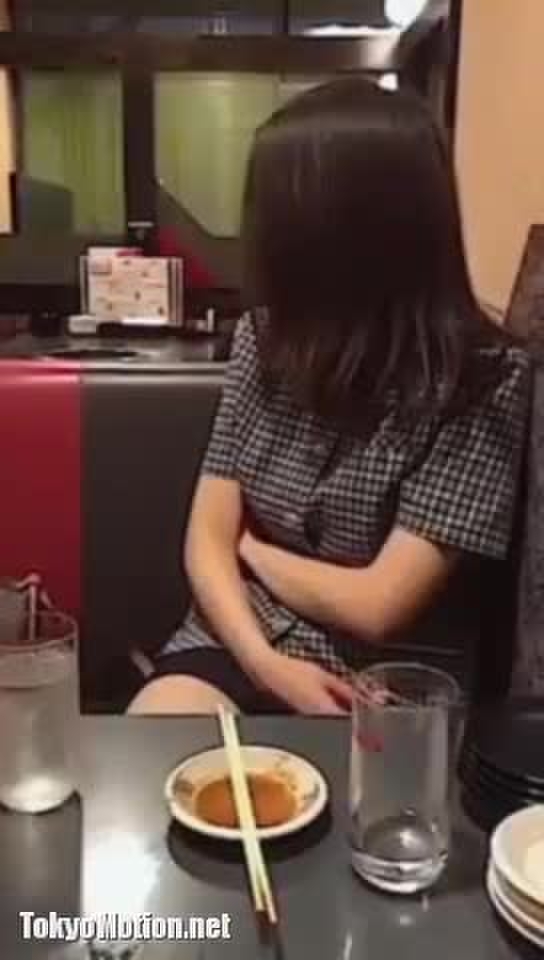 スマホ個人撮影  おふざけJDカップルのフェラ＆ハメ撮り動画が流出！！