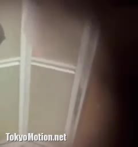 妹の脱衣場を盗撮する変態兄