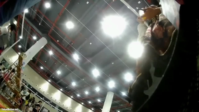 中国のコスプレイヤー 逆さ撮り 6