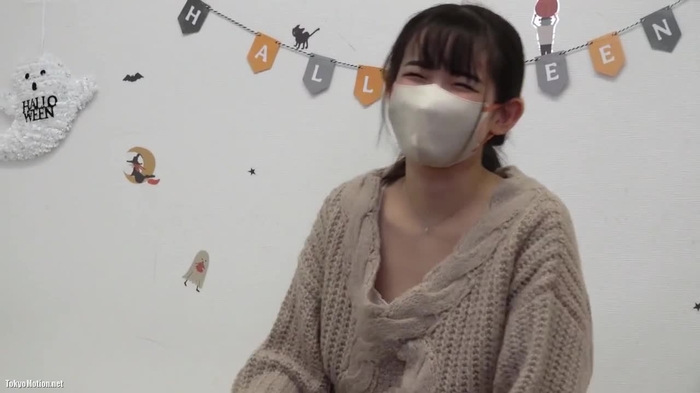 笑顔が素敵な童顔ママ