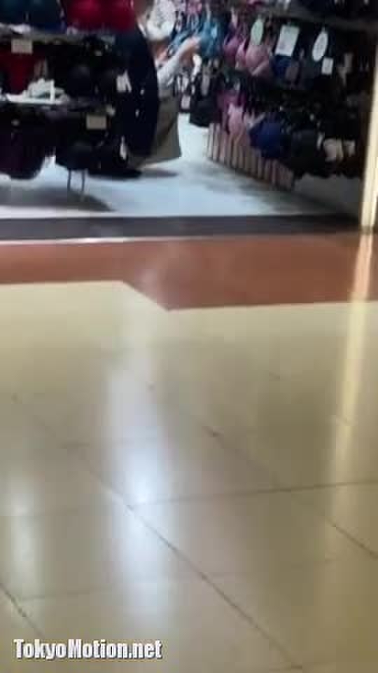 下着売り場 1